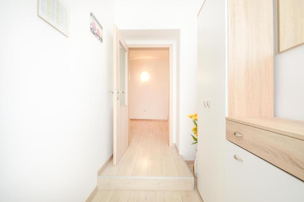 Apartman Ivano プーラ エクステリア 写真